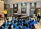 SAMBUT-KUNJUNGAN-ANAK-ANAK-TK-NEGERI-KESETNANA,-KAPOLRES-DAN-SAT-LANTAS-POLRES-TTS-TANAMKAN-DISIPLIN-LALU-LINTAS-SEJAK-DINI