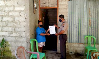 Putus-Mata-Rantai-Covid-19,-Polsek-Amanatun--Selatan-Bagi--Imbauan-Covid-19