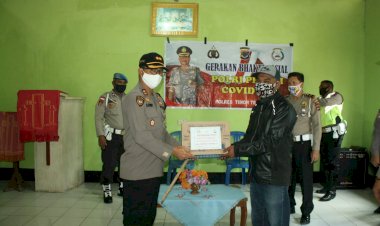 Peduli-Kemanusiaan-,--Kapolres-TTS-Bagi-Bansos-Ke-Panti-Asuhan