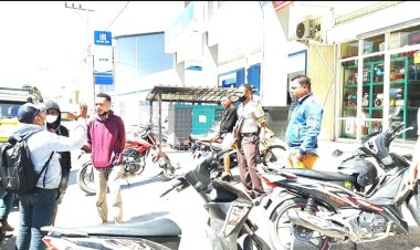 Bhabinkamtibmas--Desa-Noemeto-Patroli-Sambang