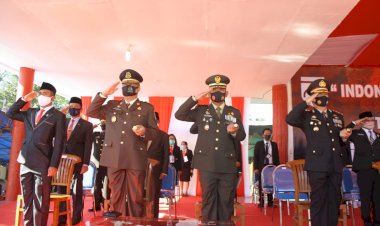 Kapolres-TTS-Hadiri-Upacara-Peringati-HUT-RI-ke-75