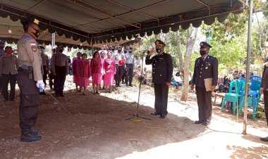 Waka-Polres-TTS-Pimpin-Upacara-Pemakaman--Almarhum-Purnawirawan-Polri