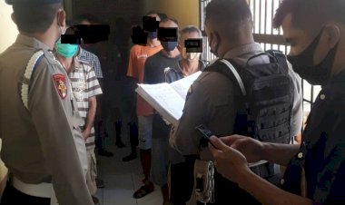 Mencegah-Hal-Yang-Tidak-Diingikan,-Provos-Polres-TTS-dan-Piket-Jaga-Jaga-Tahanan-Cek-Tahanan
