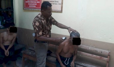Demi-kerapian-,-Sekali-Sebulan-Tahanan-Polres-TTS-Dapat-Jatah-Potong-rambut