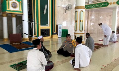 Jalin-Silahturahmi,-Kapolres-TTS-Bincang-bincang-Dengan-Pengurus-Masjid