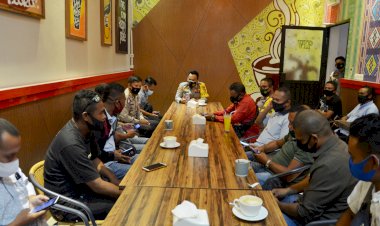 Jalin-Silahturahmi,-Kapolres-TTS-Temui-Wartawan