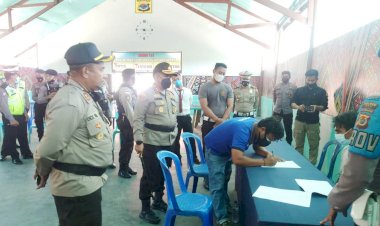 Cek-Narkoba,-Puluhan-Anggota-Polres-TTS- Tes-Urin