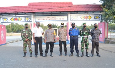 Sholat-Ied,-Personil-Polres-TTS-Melaksanakan-Pengamanan