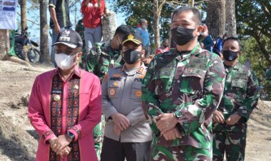 Kapolres-TTS-Hadiri-Kunjungan -Pangdam-Udayana-IX-Di-Desa-Oelbubuk