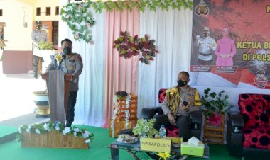 Kapolres-TTS-Beri-Predikat-Terbaik-Kepada-  Polsek-Amanuban-Tengah- Saat-Kunker