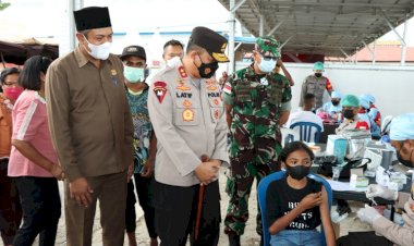 Hadir-di-Polres-TTS, -Kapolda-NTT-Pantau-langsung -Pelayanan-Vaksinasi-Serentak