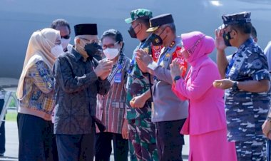 Kunjungi-Labuan-Bajo,-Wapres-RI-Disambut-Kapolda-NTT-bersama-Forkopimda