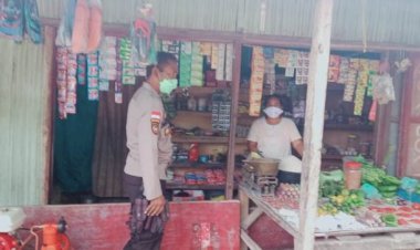 Patroli-Sambang,-Personil-Polsek-Amanatun-Selatan-Imbau-Warga-tetap-Patuhi-Prokes