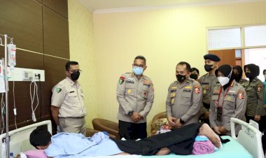 Polri-Lakukan-Anjangsana-ke-Mantan-Kapolri-hingga-Anggota-yang-Sakit-dan-Gugur-saat-Tugas