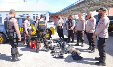 Meningkatkan-Kualitas-Serta -Mutu-Peralatan-Dalmas-dan-PHH-Dalam-Rangka-pemilu-2024,-Puslitbang-Polri-Melaksanakan-Penelitian-di-Polres-TTS