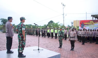 Tingkatkan-Sinergitas-dan-Soliditas-TNI-/-Polri,-Jajaran--Polres-TTS-dan-Kodim-1621-TTS-Gelar-Apel-Gabungan