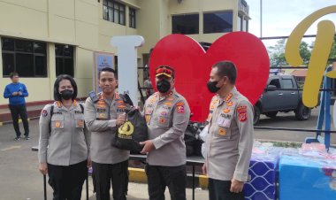 Kapolri-Dijadwalkan-ke-Lokasi-Gempa,-Distribusikan-3.000-Sembako