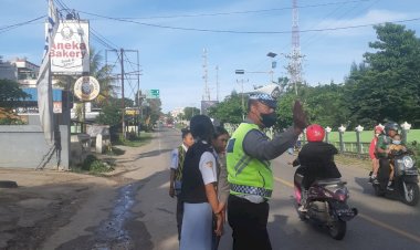 Demi-Kamseltibcar-Lantas-Pagi-Hari,-Polres-TTS-kerah-Personil-Gatur-Pagi