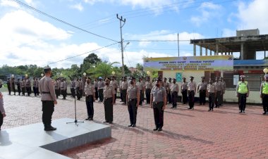 Wakapolres-TTS-Pimpin-Upacara-Korps-Raport-Kenaikan-Pangkat-Bagi-Personil-Polres-TTS
