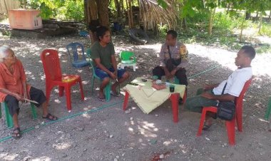 Tetap-Aman-Dan-Kondusif-Wilayah-Binaannya,-Bhabinkamtibmas-Rutin-Patroli-Sambang