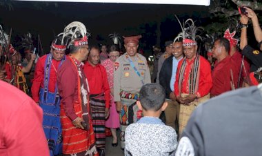 Jalin-Silaturahmi,-Kapolda-NTT-Mengunjungi-Paguyuban-Ikatan-Keluarga-Alor-Pantar-di-TTS