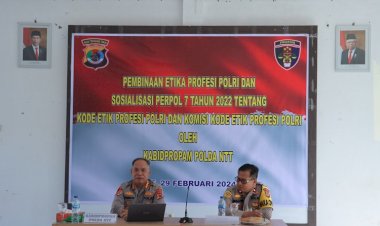 Upaya-Menekan-Pelanggaran-Anggota-Polri, -Kabid-Propam-Polda-NTT -Pembinaan-Etika-Profesi-Polri-Sosialisasi-Perpol-No.-7-Tahun-2022-di-Polres-TTS