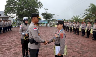 Polres-TTS-Berikan-Penghargaan-kepada-Personil-Berprestasi