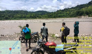 Pantau-Arus-Sungai,-Bhabinkamtibmas-Imbau-Warga--Hati-Hati-Saat-Menyebrang-Sungai