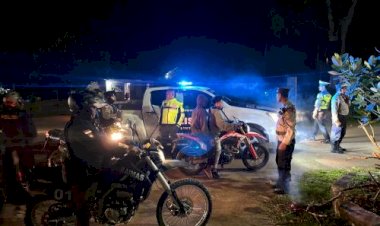 Demi-kamtibmas,-Gelar-Patroli-Malam-Polres-TTS-,-Bubarkan-Pemuda-Yang-Nongkrong-Hingga-Larut-Malam