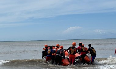 Diduga-Terseret-Arus-Pantai-Oetune-5-Hari-Tim-Gabungan-Polres-TTS-Dan-SAR-Lakukan-Pencarian