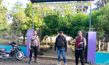 Polsek-Amanuban-Timor-Laksanakan-Pengamanan-Ibadah-Paskah-di-Gereja-Betel-Maunsenu,-Ibadah-Berjalan-Dengan-Aman-dan-Kihdmat