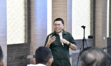 Wartawan-Pos-Kupang-Dorong-Transformasi-Narasi-Humanis-di-Rakernis-Humas-Polda-NTT-2026