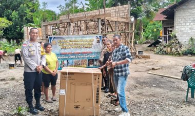 Dukung-UMKM,-Kapolres-TTS-Berikan-Bantuan-Freezer-untuk-Kelompok-Ikan-Asap