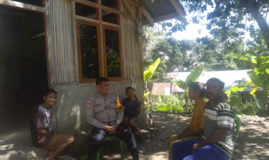 Antisipasi-TPPO-dan-Perjudian,-Bhabinkamtibmas-Polsek-Ki'e-Gencarkan-Patroli-Dialogis-di-Desa-Belle​​​​​​​
