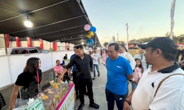 Kapolda-NTT-Sambangi-Bazar-UMKM-dan-Pasar-Murah-HUT-Bhayangkara-ke-80,-Ajak-Masyarakat-Ramaikan-Produk-Lokal