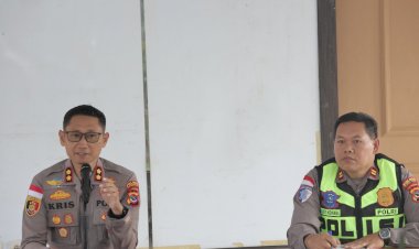 Kapolres-TTS-Tekankan-Kepemimpinan-Melayani,-Pelayanan-Humanis-dan-Berinovasi-Kepada-Personel-Satlantas