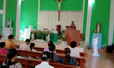 Minggu-Kasih-di-Gereja-Sta.-Maria-Imaculata-Kapan,-Kapolsek-Mollo-Utara-Ajak-Umat-Waspada-TPPO-dan-Jaga-Kamtibmas