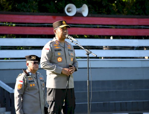 Kapolda NTT Berikan Penghargaan kepada Personel Berprestasi, Tekankan Semangat Pengabdian dan Integritas