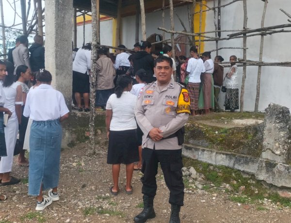 Polsek Ki'e Melaksanakan Pengamanan Ibadah Perjamuan Kudus di Gereja Imanuel Tesiyofanu
