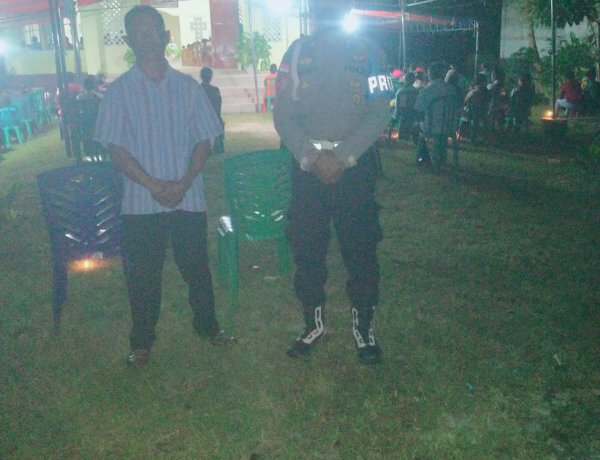 Polsek Amanuban Selatan Laksanakan Pengamanan Pada Misa Sabtu Haleluyah di Sta. Theresia Kanak-Kanak Yesus Panite