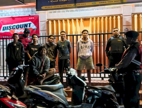Patroli Malam, Polres TTS Beri Rasa Aman dan Nyaman Kepada Masyarakat Kota Soe