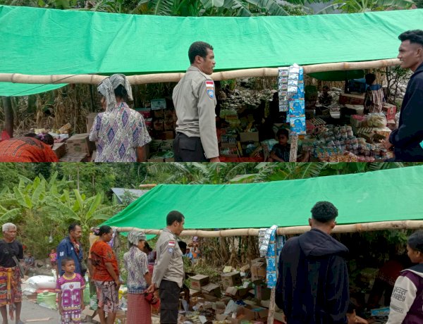 Hadir di Tengah Warga, Bhabinkamtibmas Patroli ke Pasar Mingguan Oenopu Berikan Himbauan Kamtibmas