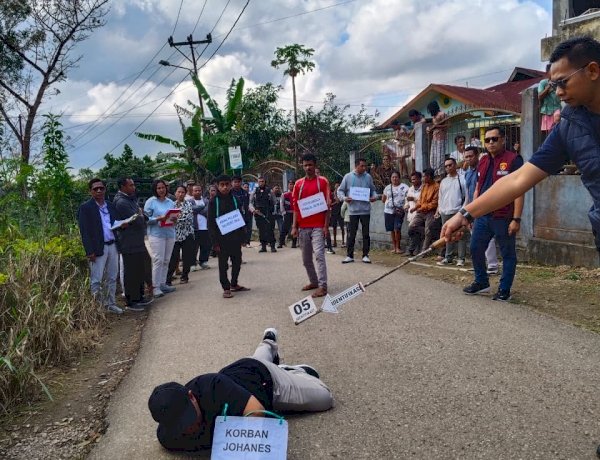 Polres TTS Lakukan Rekonstruksi Kasus Dugaan Penganiayaan Berat, 22 Adegan Dipentaskan di Lokasi Kejadian.