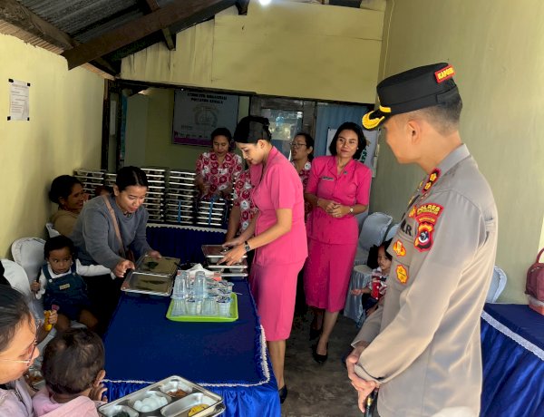 Kapolres TTS dan Ketua Bhayangkari Monitoring Pembagian MBG di Posyandu Kemala serta Cek Sarpras TK Kemala Bhayangkari Soe