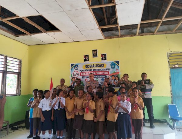 Kapolsek KiE Beri Sosialisasi Pencegahan Bulying Di SMP N Satap Fatubia.
