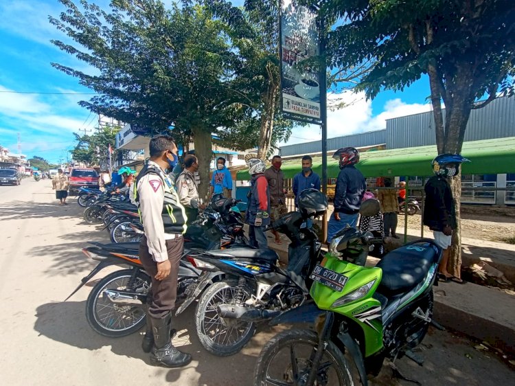 Anggota Lantas Polres TTS Sambangi para Ojek