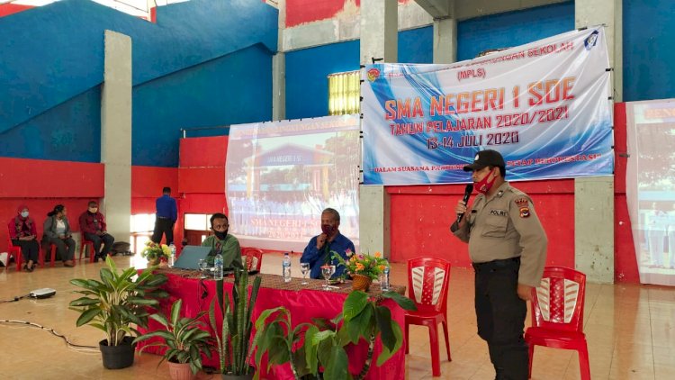 Sat Binmas Polres TTS Beri Panyuluhan Kamtibmas Kepada Siswa SMA