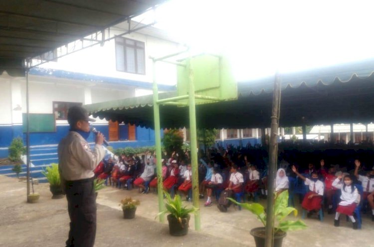 Sambang ke Sekolah, Bhabainkamtibmas Beri Penyuluhan