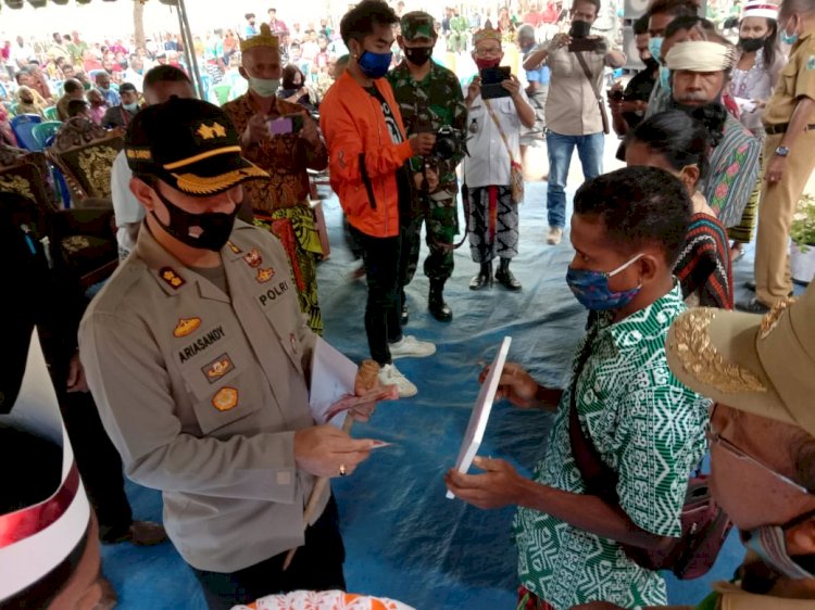 Kapolres TTS damping unsur Forkopimda TTS menyalurkan BLT DD
