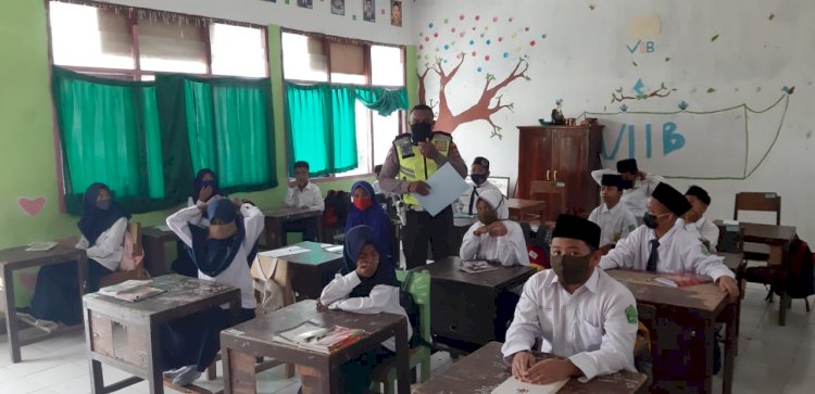 Dikmas Lantas Polres TTS Sosialisasi ABK dan Beri Imbauan Tertib Berlalu Lintas